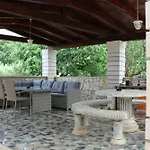 Kimm Ii Apartment