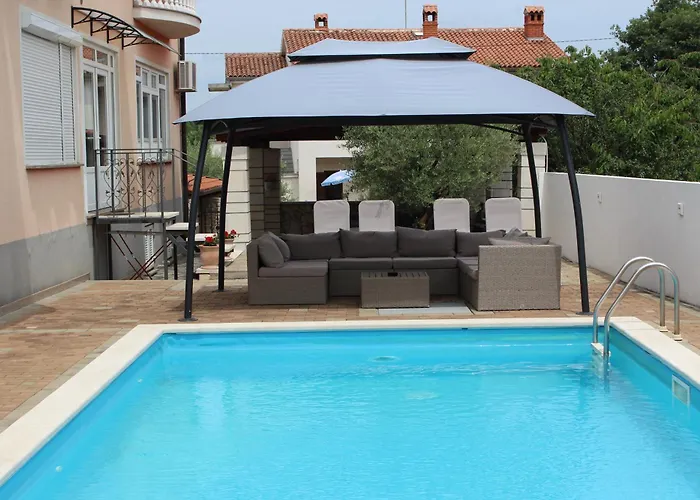 Kimm Ii Апартаменти *